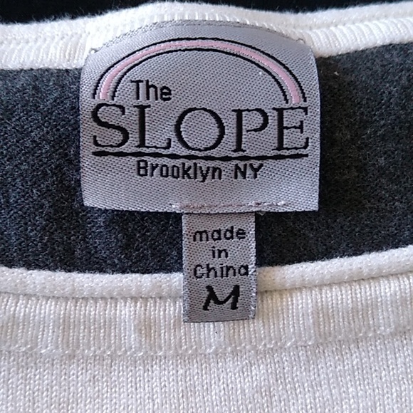 The Slope Brooklyn N.Y. Black,White Stripe Top/Sweater with front tie size M - Picture 2 of 10